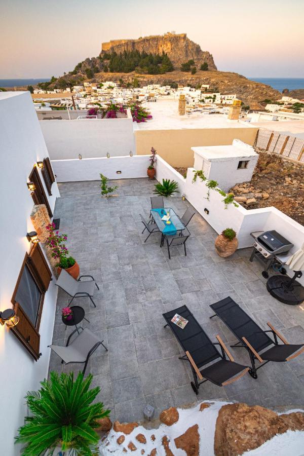 Villa Danae - *